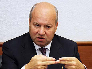 Василий Лихачев: «Выборы президента Абхазии напрямую связаны с реализацией суверенного статуса республики»