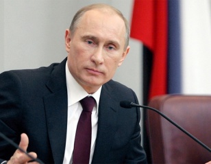 Владимир Путин подписал закон, ограничивающий денежные переводы на Украину