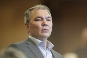 Председатель комитета Госдумы по делам СНГ Леонид Калашников заявил, что происходящее в Киеве говорит о беспомощности государства.