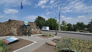 Делегация из РФ посетила городок российских миротворцев в Приднестровье