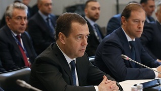 Дмитрий Медведев призвал ЕАЭС противостоять протекционизму на мировых рынках