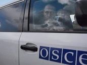 Наблюдателей ОБСЕ в Северодонецке Луганской области пыталось захватить незаконное вооруженное формирование