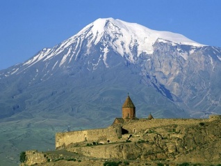 Вице-премьер Армении принял посла Швейцарии