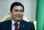Президент	Туркменистана поздравил народ с Курбан байрамы