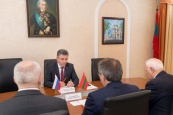 Президент ПМР принял делегацию во главе с председателем Комитета Леонидом Калашниковым 