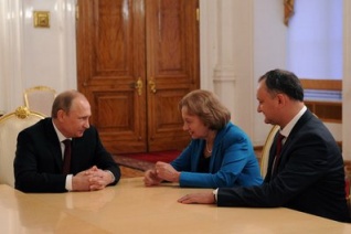 Владимир Путин провёл встречу с Игорем Додоном и Зинаидой Гречаный