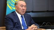 Нурсултан Назарбаев подписал указ о переходе на латиницу до 2025 года