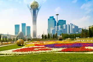 Казахстан намерен связать Европу и Азию