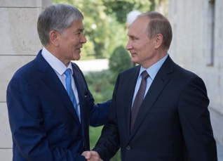 Президенты России и Киргизии обсудили двусторонние отношения