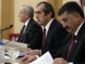 Таджикские сенаторы присягнули на верность народу