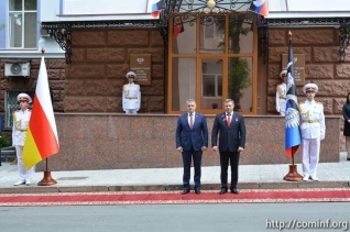 Республика Южная Осетия и Донецкая Народная Республика подписали Договор о дружбе, сотрудничестве и взаимной помощи