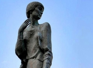 На Сицилии поставили памятник Ахматовой