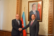 Глава МИД Азербайджана принял нового посла Молдовы
