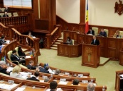 Парламент Молдавии не поддержал новое правительство Лянкэ