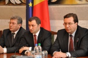 Партии Молдовы не могут договориться. В стране продолжается политический кризис