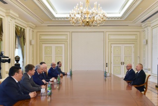 Президент Азербайджана принял глав таможенных служб стран-членов СНГ