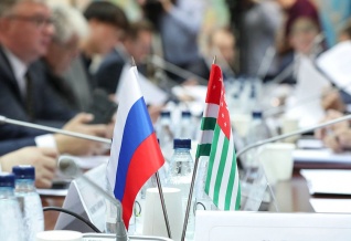 Расширенное заседание Комитета по делам СНГ, евразийской интеграции и связям с соотечественниками