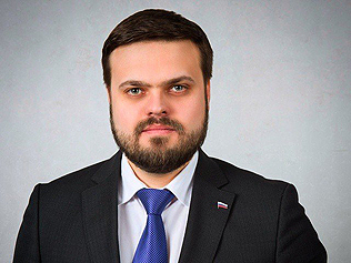 Артем Туров: «Предложение закрепить отношения Украины с Россией как со «страной-агрессором» разделит народы»