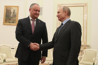 Владимир Путин поддержал Додона в борьбе с узурпаторами власти в Молдавии