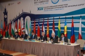 Министр ЕЭК Адамкул Жунусов: «Железная дорога будет играть ключевую роль в рамках сопряжения ЕАЭС и Экономического пояса Шелкового пути» 