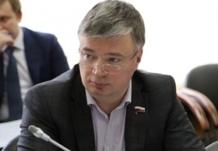 Артем Кавинов: «Очередные изменения в закон о гражданстве - еще один шаг для создания лояльного правового поля для соотечественников»