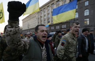 В Киеве радикалы организовали антироссийскую акцию у здания "Россотрудничества"