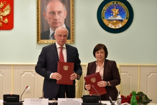 Ирина Роднина и Аслан Тхакушинов подписали Соглашение о взаимодействии по развитию школьного спорта