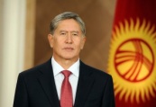 Алмазбек Атамбаев поздравил Нурсултана Назарбаева с переизбранием на пост президента Казахстана