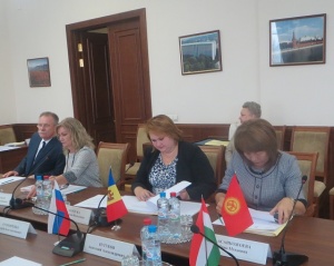 10 сентября в Москве состоялось очередное заседание Комиссии по экономическим вопросам при Экономическом совете СНГ