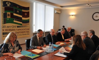 27 июня в московском отделении Исполнительного Комитета СНГ состоялось рабочее совещание по вопросу проведения Форума регионов государств Содружества 