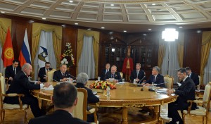Алмазбек Атамбаев: «Я верю в будущее ЕАЭС»