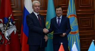 Астана и Москва приняли программу сотрудничества двух городов