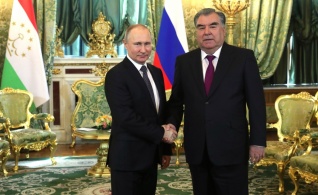 Владимир Путин: Фонд «Русский мир» способствует продвижению русского языка в Таджикистане