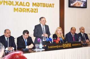 НПО и медиаструктуры Азербайджана приняли обращение в связи с Ходжалинским геноцидом 