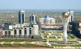 Спикер парламента Казахстана принял парламентариев Таджикистана