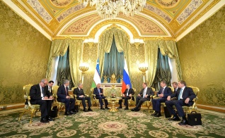 В Кремле состоялись переговоры Владимира Путина с Президентом Республики Узбекистан Исламом Каримовым