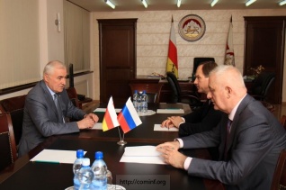Леонид Тибилов встретился с министром РФ по делам Северного Кавказа и врио главы РСО-Алания