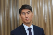 Парламент Киргизии утвердил нового главу МИД