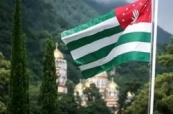 Абхазия планирует поставлять в Крым щебень, уголь и цитрусовые