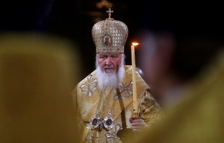 Патриарх Кирилл совершил особую молитву о мире на Украине