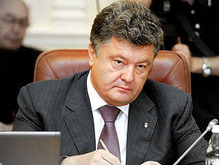 Порошенко предложил Лукашенко в ближайшее время встретиться на территории Украины