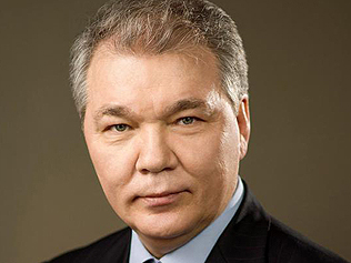 Леонид Калашников оценил назначение министром информации Казахстана Аскара Умарова