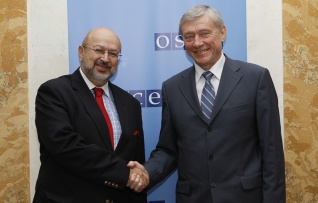 Генеральный секретарь ОДКБ Николай Бордюжа встретился в Вене с Генеральным секретарем ОБСЕ Ламберто Заньером