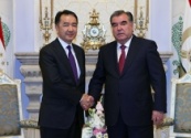 Таджикистан и Казахстан наладят прямые связи между регионами двух государств