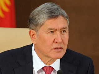 Президент Киргизии взял краткосрочный отпуск