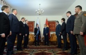 Президент Киргизии наградил Дмитрия Медведева орденом «Данакер» Алмазбек Атамбаев: «СНГ необходима сбалансированная трансформация»