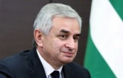  Президент Республики Абхазия наделяется правом устанавливать безвизовый режим