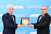 Казахстан и Таджикистан хотят увеличить товарооборот до $ 2 млрд