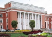 Таджикистан в пятницу выберет членов верхней палаты парламента