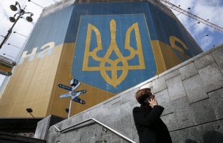 Киев ограничил срок пребывания россиян на Украине
